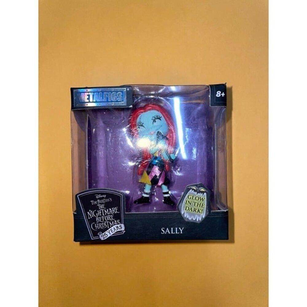 Nightmare Before Christmas Mini MetalFigs 2.5" “SALLY” Glow in the Dark